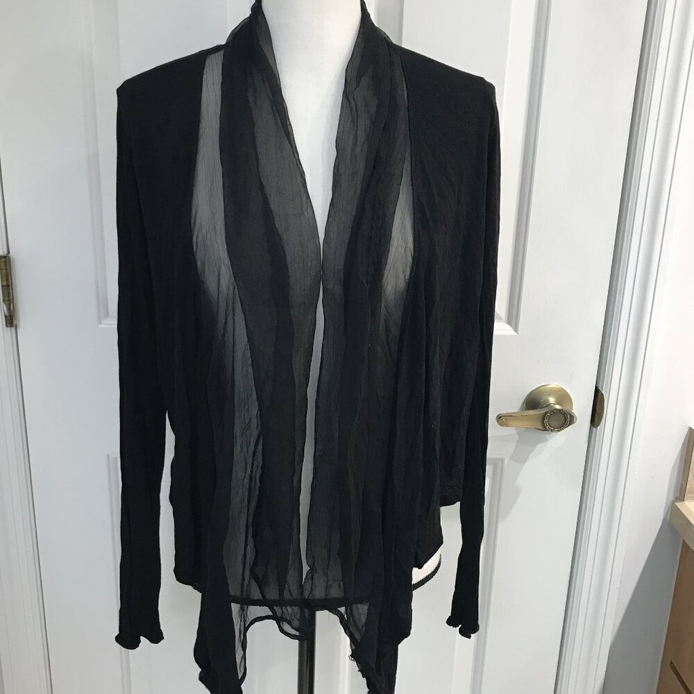 Twentyone Sheer Black Top S/P